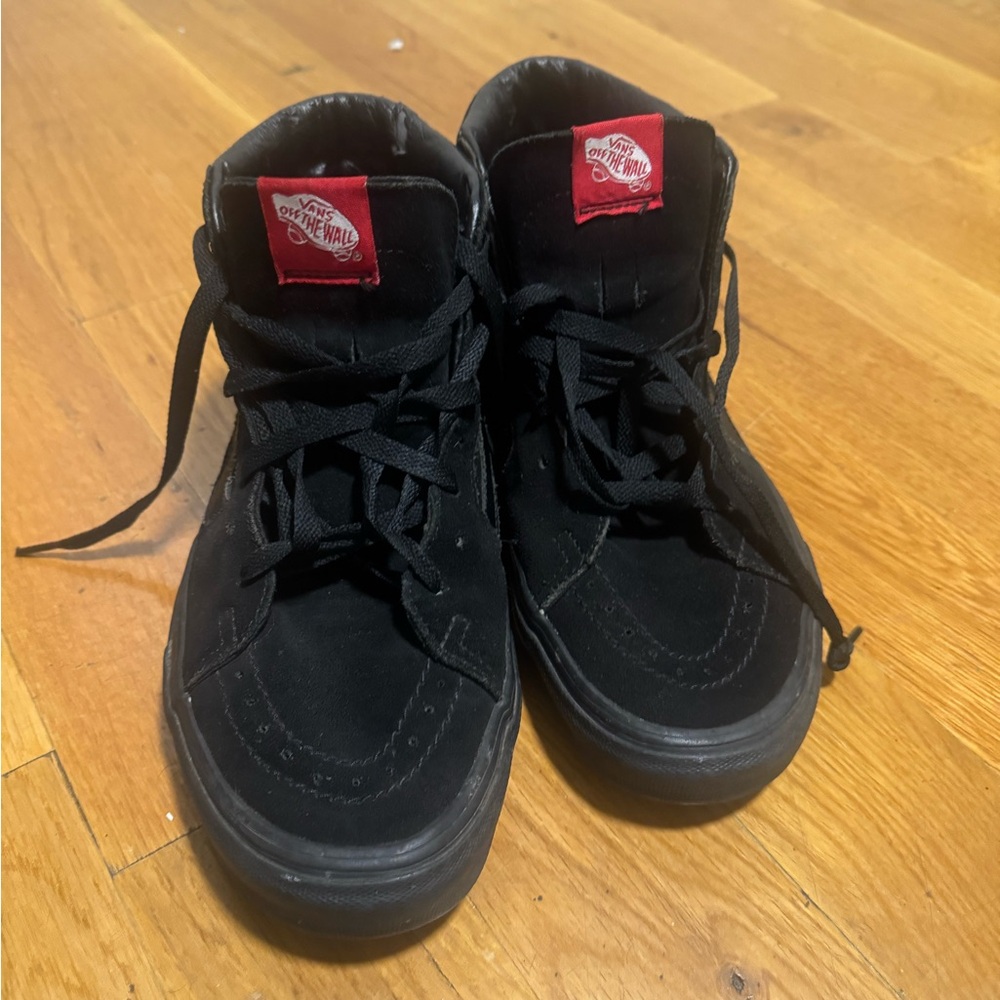 Vans mens Black High-Top Sneakers